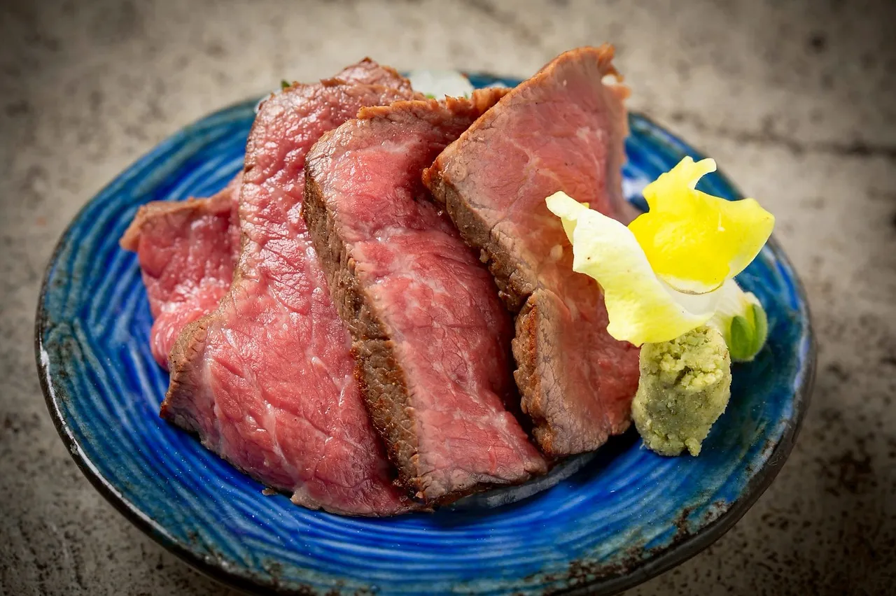いけだ牛肉刺し