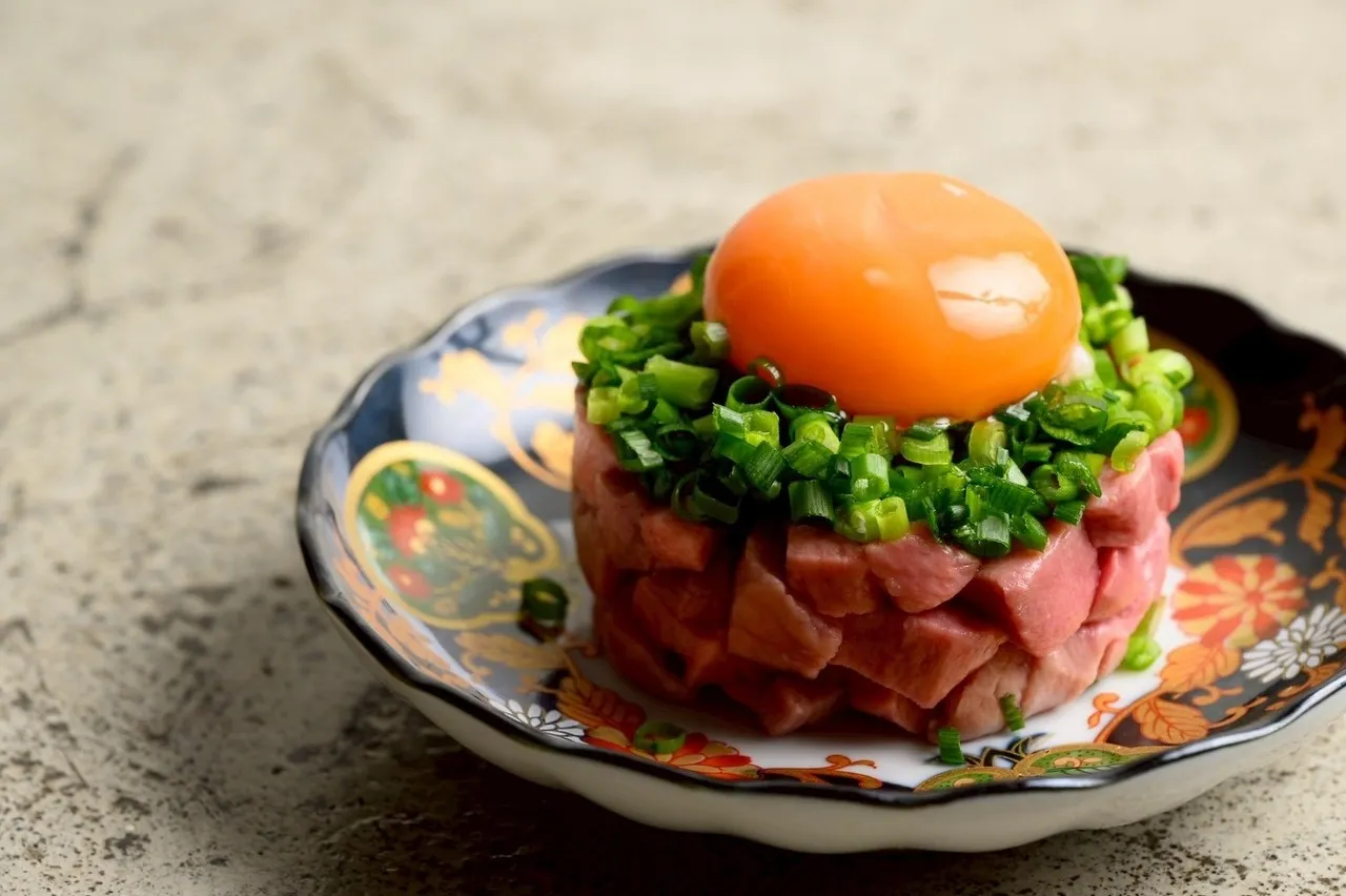牛タンユッケ
